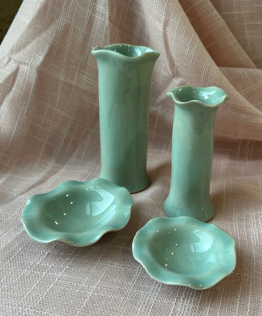 3.5" Scalloped Dish - Aqua Collection