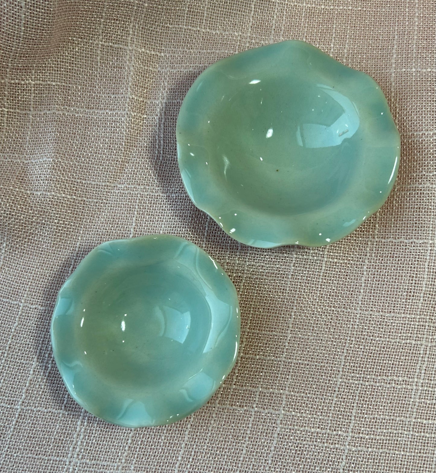 3.5" Scalloped Dish - Aqua Collection