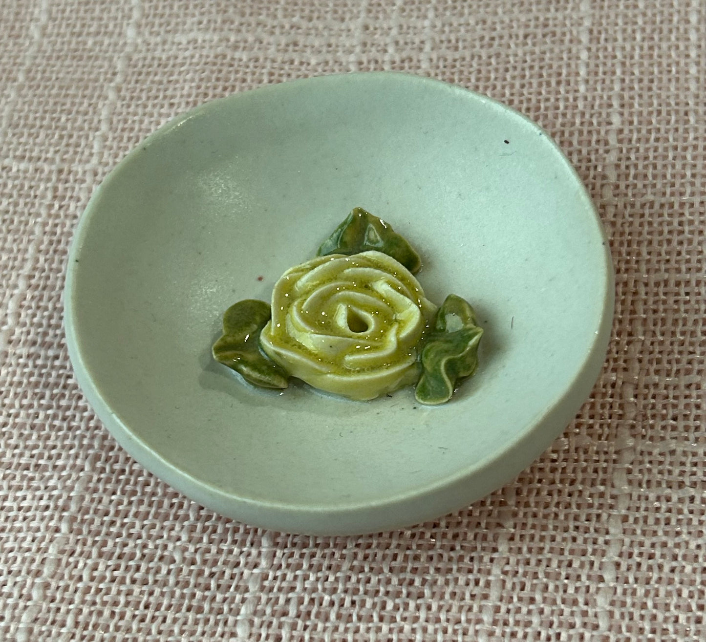 2.25" Ring Dish - Yellow Rose Collection